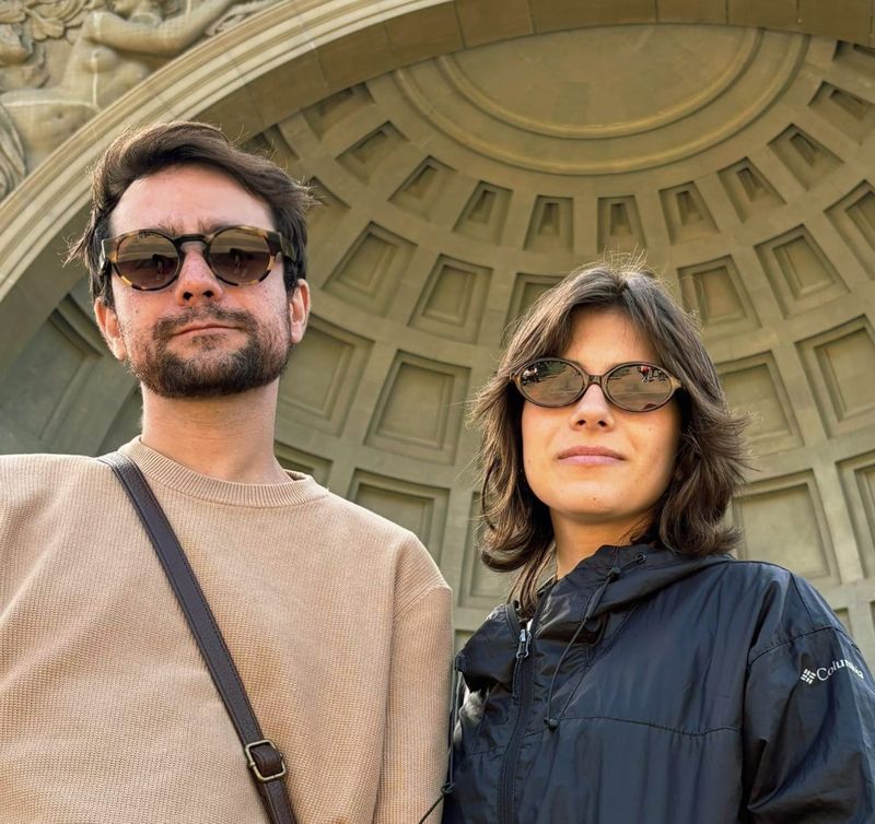 Os dois irmãos do ELOS lado a lado